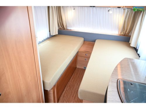 Dethleffs Camper 470ER photo: 16