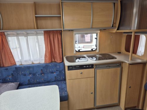 Dethleffs 450 Tourist Light year of manufacture. 2006 TOP condition ! with neat Awning ! photo: 11