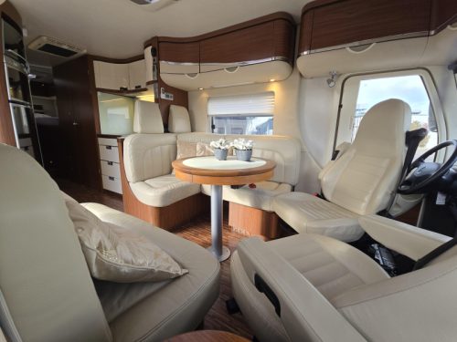 Hymer S 830 Z.G.O.H 2011, Roof air conditioning photo: 14