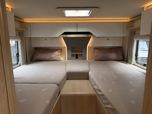 Hymer B-ML I 780 photo: 28