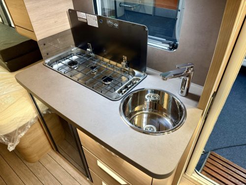 Knaus Sudwind Black Selection 460 EU Summer Air Conditioning Special Offer! photo: 20