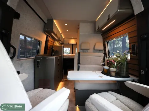 Hymer Grand Canyon S 600 4x4 4 Matic Off Grid photo: 6