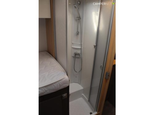 LMC Tourer Lift 730 165HP | Single beds | Separate shower | Pop-top roof | Bike rack | Solar panel | Bearlock | Roof air conditioning | Awning | photo: 14