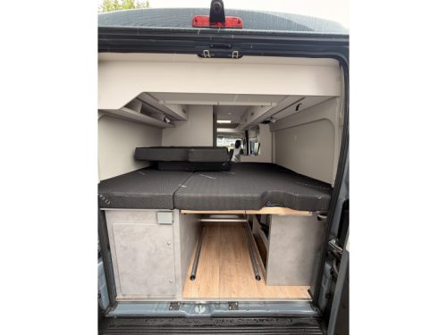 Crosscamp Full 600 CV 180HP Automatic Air Conditioning photo: 17