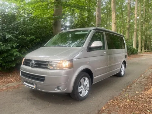 Volkswagen T5 California TDI Milestone Aufstelldach 2011 Foto: 3
