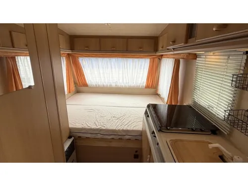 Adria Optima 425 TK Festbett Sitz Toilette Foto: 11