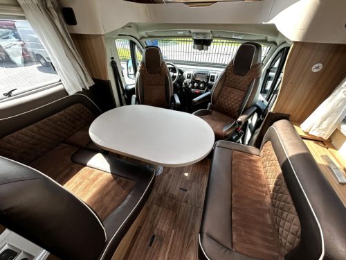 Knaus Platinum Selection 650 MF Franz&ouml;sisches Bett/2017/6.9M/Euro-6 Foto: 9