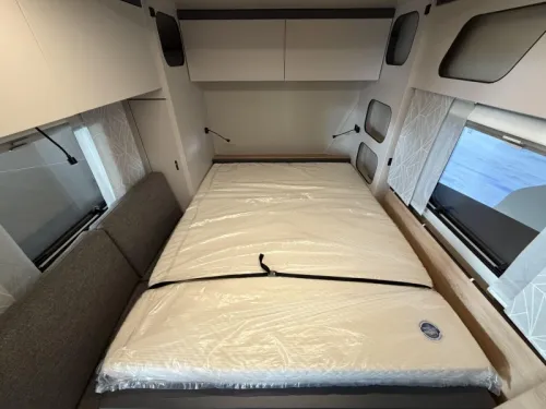 Knaus Yaseo 340 PX cama abatible / compacta foto: 13