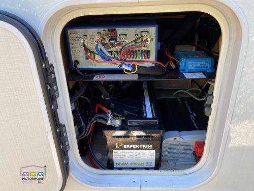 Hymer Exsis-T 374 Crossover 2022 New condition photo: 4