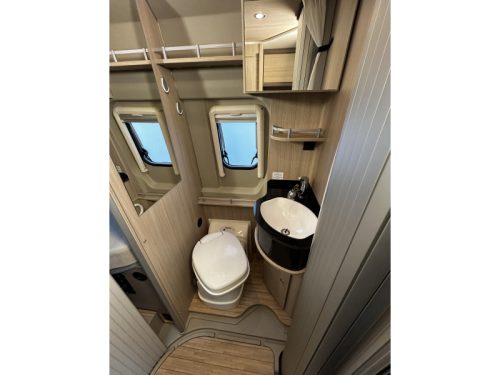 P&ouml;ssl Roadcruiser 640 Enkele-bedden/2017/Euro-6  foto: 12