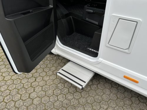 Knaus L!ve I 650 MEG AUTOMAAT 180PK Foto: 5
