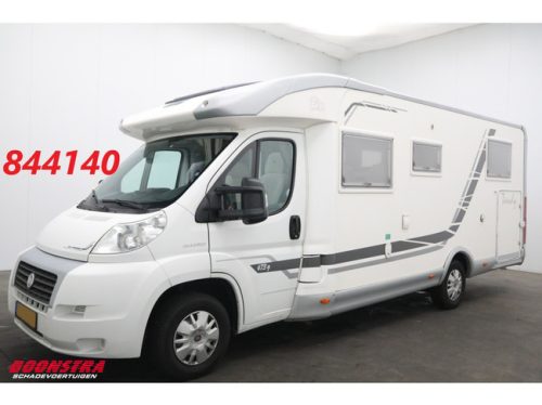 McLouis Tandy 637G 2.3 M. Jet Solar Aire acondicionado de techo Toldo Garaje Cama longitudinal Control de crucero Navegaci&oacute;n C&aacute;mara