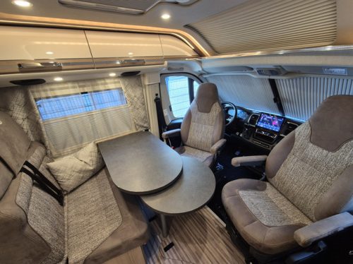 Carthago MALIBU 640 LE CHARMING GT SKYVIEW 180 HP AUTO 11,646 KM ACC SINGLE BEDS LITHIUM AIR SUSPENSION TOW HITCH VAN-SWING DIGITAL COCKPIT photo: 18