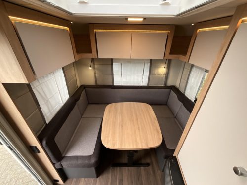 Knaus Sport Platinum 500 EU ENKELE BEDDEN-VLOERVERW Foto: 4