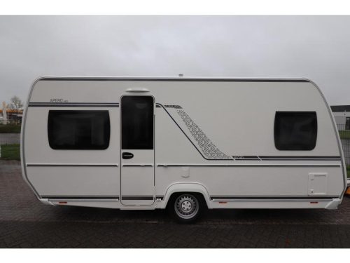 Fendt Apero 465 SFB French bed /Thule awning photo: 2