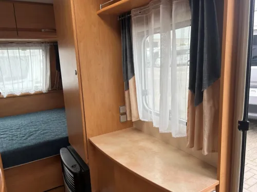 Caravelair Ambiance Style 400 MOVER+AWNING+BIKE RACK photo: 4