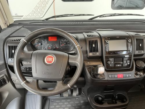 Hymer Exis-i 588 automaat en 150pk  foto: 17