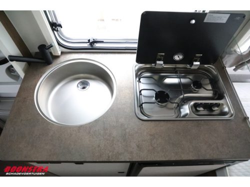 Eriba Touring 430 **NEW/NEU** Awning Transverse bed LMV photo: 19