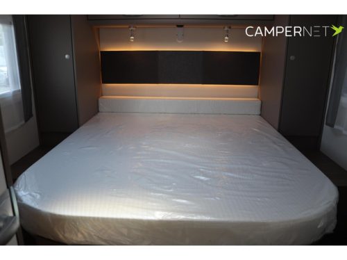 Carado T449T Edition26 165hp Automatic | French bed | Maxi Chassis | Awning | Bi-Xenon | Separate shower | Available from stock photo: 18