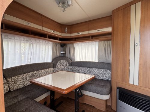 Hobby Excellent 495 UL with SINGLE BEDS and large dinette **Mover/Spare wheel/XXL Refrigerator/Bike rack front & rear/Very neat cond photo: 7