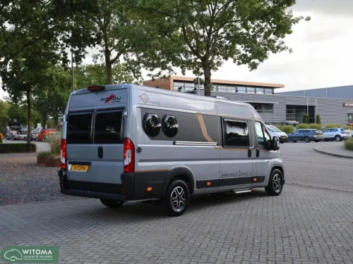 Malibu Van Charming 640 LE Comfort GT Skyview Aut.  Foto: 3