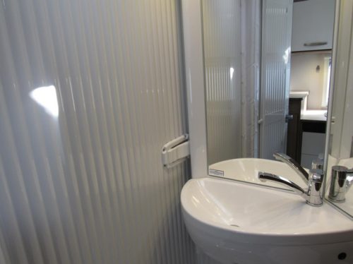 Hymer Carado V339 Europa Edition Black French bed 15k km 2022 photo: 18