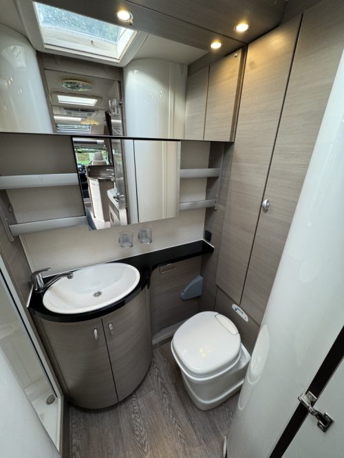 Hobby  Optima de Luxe T70 E Foto: 17