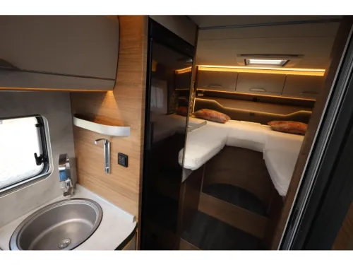 Knaus Vansation 640 MEG Volkswagen Crafter Foto: 10