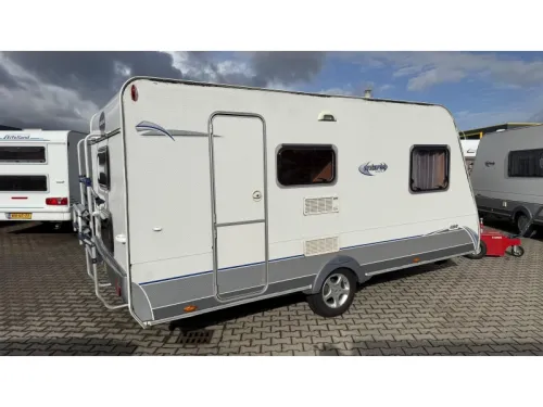Caravelair Antares Luxe 426 bunk bed fixed bed photo: 11