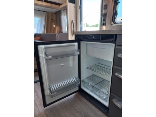 Hobby De Luxe 460 LU 1500kg  foto: 10