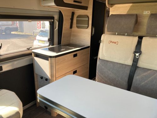 Weinsberg CaraBus 630 ME Fire Edition  photo: 12