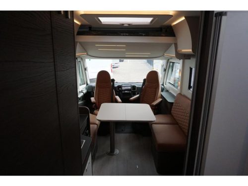 Adria Sonic Supreme 700 DL Automatic 180 HP photo: 9