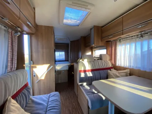B&uuml;rstner Nexxo T 660 NL Camper | 2nd Owner photo: 10