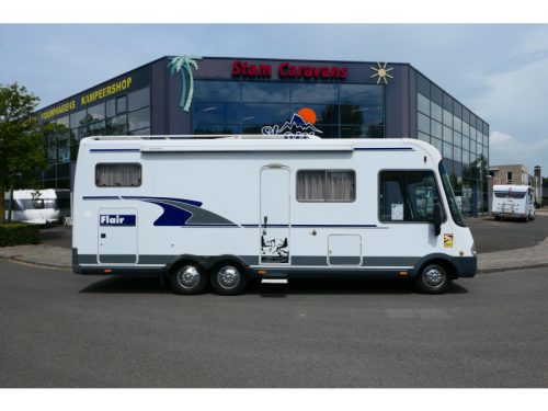 Niesmann+Bischoff Flair 7100i Topklasse Alde photo: 1