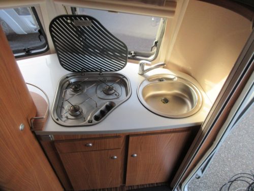 Eriba Touring 320 SEHR KOMPAKT UND MIT RANGIERHILFE Foto: 7