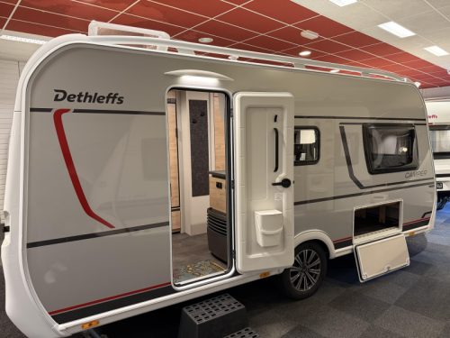 Dethleffs Camper 460 EL 2 BETTEN SITZGR EX VERMIETUNG Foto: 0