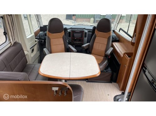 RAPIDO 983M Mercedes 190-PS Automatik Festbett und alle erdenklichen Optionen! Foto: 1