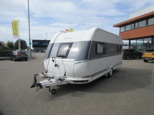 Hobby De Luxe 495 UL MIT FESTEN MARKISEN UND RANGIERHILFE  Foto: 22
