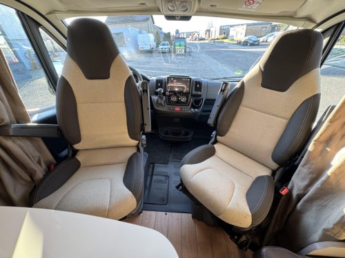 Forster T 699 EB Automatic, 2x air conditioning, 5 people. photo: 9