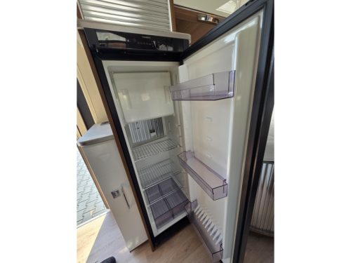 Rapido V 62 Ultimate luxury, French bed. photo: 16
