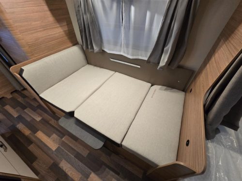 Weinsberg CaraOne Edition HOT 480 QDK IC-Line photo: 8