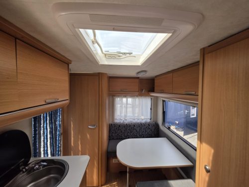 Adria Altea 390 PS 4 berths AWNING 2010 photo: 12