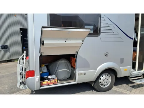 Hymer B654 CL Air suspension / 3500/4000KG photo: 15