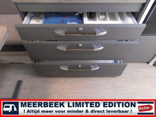 Hobby De Luxe 540 UL 4709,=DISCOUNT MOVER+LEGS  photo: 15