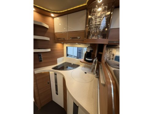 Carthago Chic C-Line T 4.9 LE - LLENO DE ACCESORIOS foto: 17