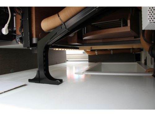 Carthago C-Tourer I 149 LE Single beds Pop-top roof photo: 18
