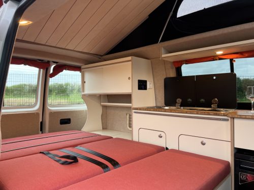 Volkswagen T6 Buscamper 2017 ESSENCE photo: 5