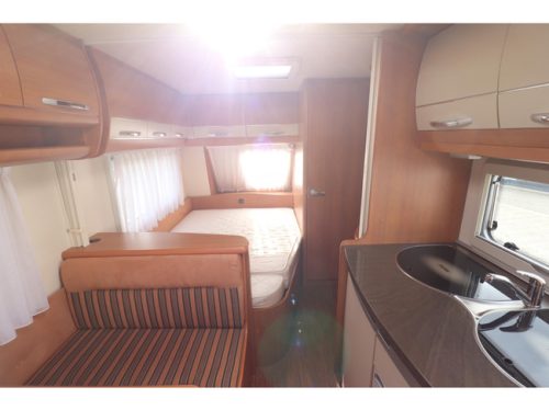 Hobby Excellent 410 SFE Mover/ Luifel/ Voortent foto: 9