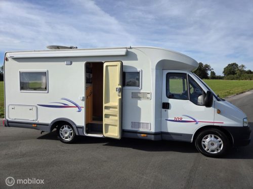 Challenger 109 Semi-integrated 2.8Jtd 128hp ☆Single beds☆ photo: 1