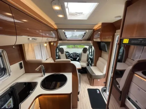 LMC Cruiser Comfort 712 T Einzelbetten Automatik 18 Foto: 11